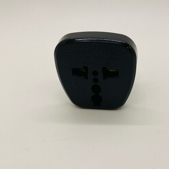 NWOT UK Travel Adapter US to UK/Ireland/Hong Kong/ Plug Adapter Black - Picture 3 of 8